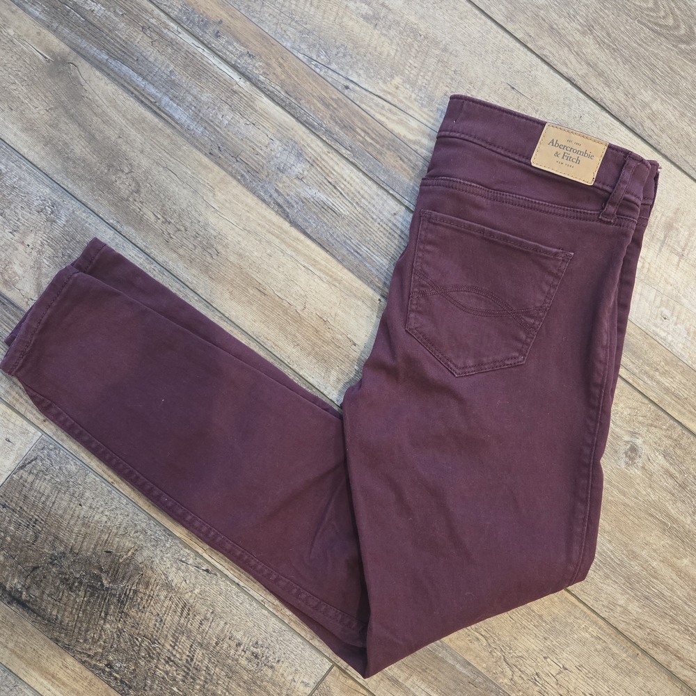 Abercrombie & Fitch Burgundy Skinny Jeans Pants 6R W28 L29